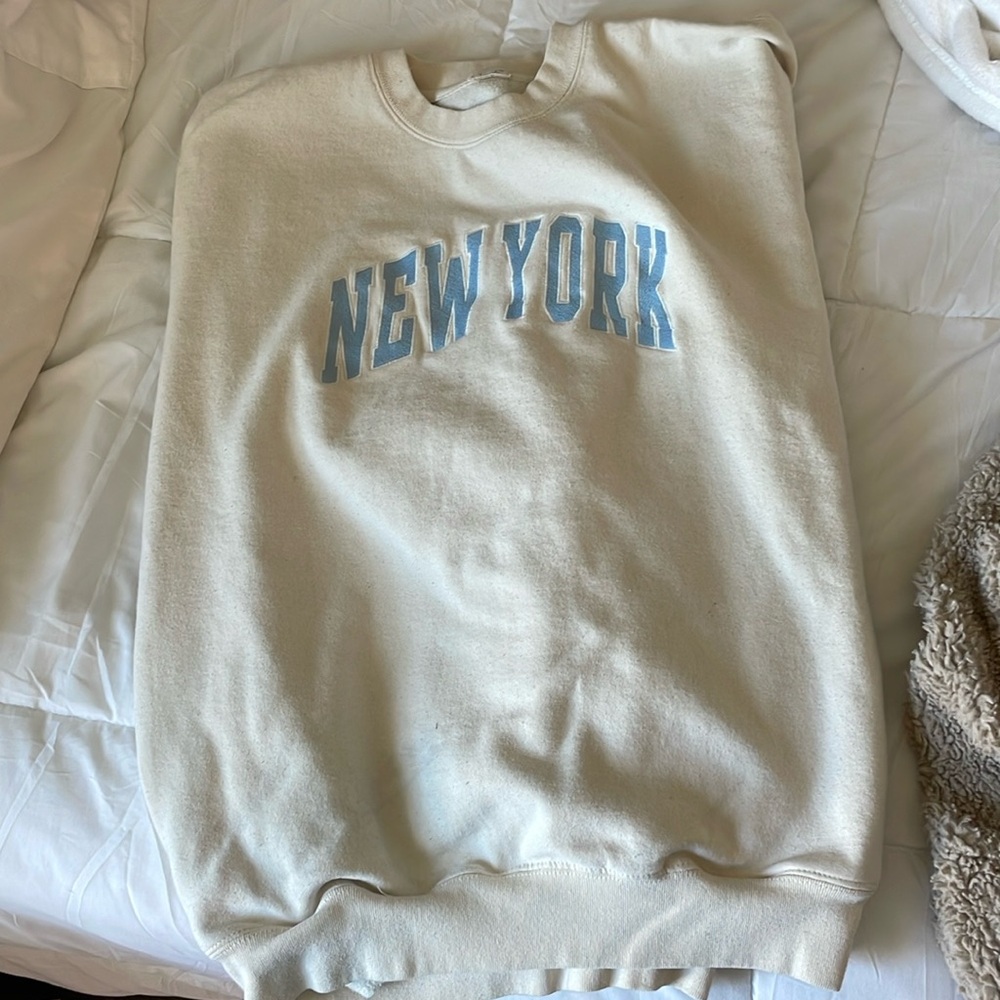 Brandy Melville Crew Neck